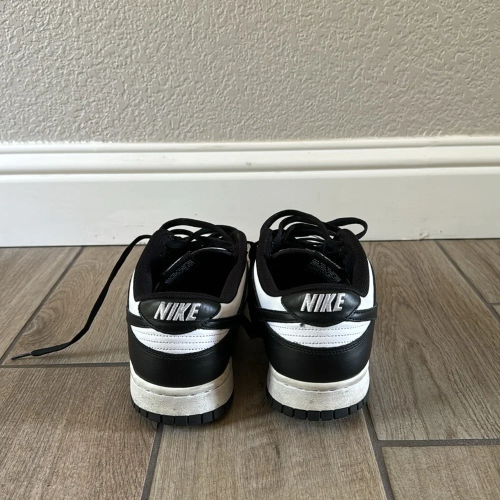 Nike Dunk Black/White - Picture 3 of 7